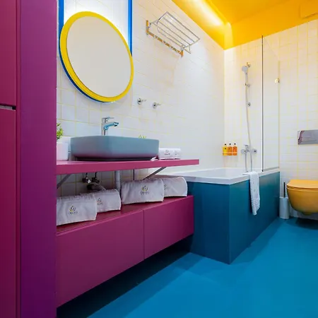 The Wonderland - Win Herastrau - Unique - Parking Apartment