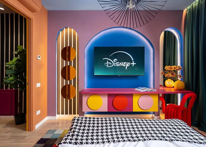 The Wonderland - Win Herastrau - Unique - Parking Апартаменти *