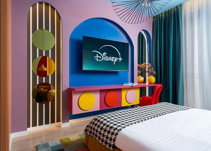 The Wonderland - Win Herastrau - Unique - Parking Apartament *